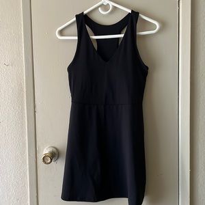 Fabletics On-the-go Built-In Bra Dress🌺